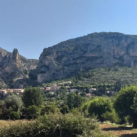 Mazet Provencal Gorges Du Verdon 4 Personnes Guest house Saint-Martin-de-Bromes